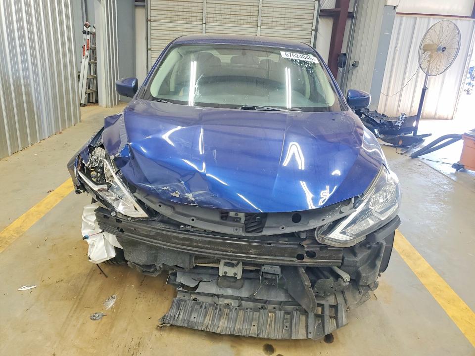 Продаж на аукціоні авто 2018 Nissan Sentra, vin: 3N1AB7AP2JL640401, номер лоту: 67624046