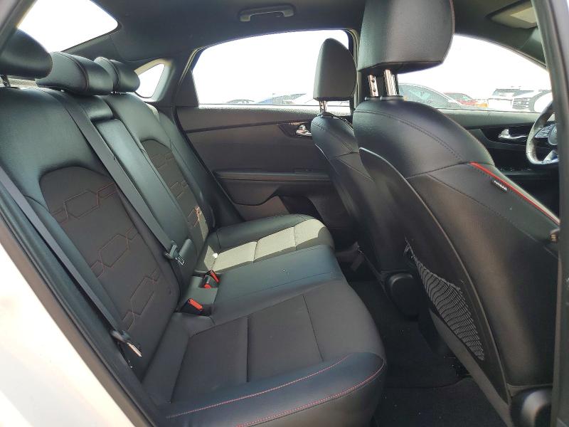 2020 Kia Forte მანქანა იყიდება აუქციონზე, vin: 3KPF44ACXLE216903, აუქციონის ნომერი: 67958236