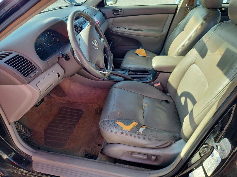 70369416 :رقم المزاد ، 4T1BE32K82U018389 vin ، 2002 Toyota Camry مزاد بيع