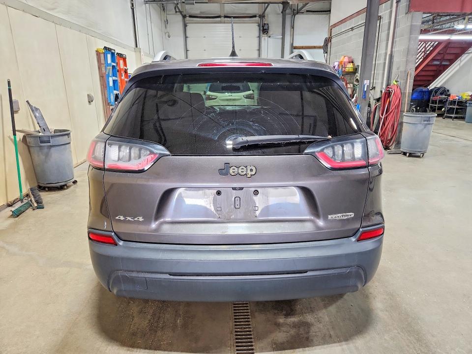70455586 :رقم المزاد ، 1C4PJMLB8KD194708 vin ، 2019 Jeep Cherokee مزاد بيع