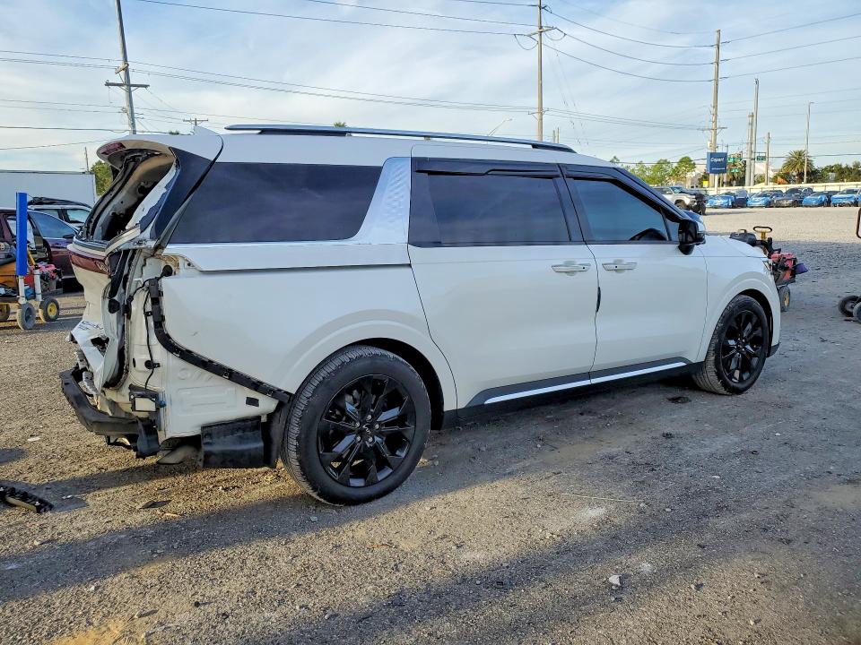 Продажа на аукционе авто 2022 Kia Carnival, vin: KNDNE5H35N6062243, номер лота: 70620186