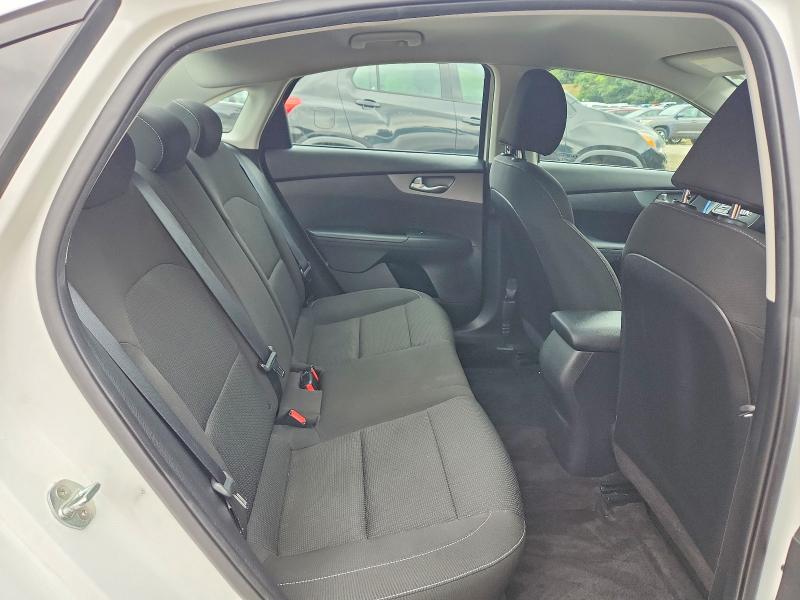 65719406 :رقم المزاد ، 3KPF24AD3ME332346 vin ، 2021 Kia Forte مزاد بيع