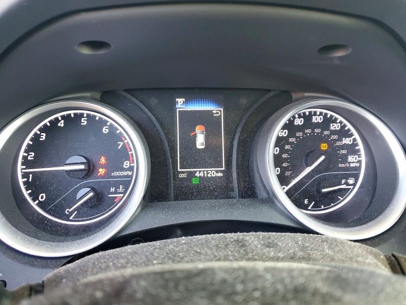 69451106 :رقم المزاد ، 4T1C11AK1PU132375 vin ، 2023 Toyota Camry مزاد بيع