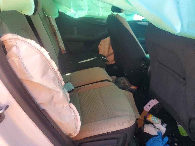Продажа на аукционе авто 2022 Ford Escape, vin: 1FMCU9G67NUB32555, номер лота: 68352096