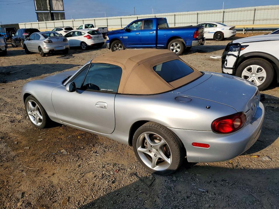 68491556 :رقم المزاد ، JM1NB353910210411 vin ، 2001 Mazda Mx-5 Miata مزاد بيع