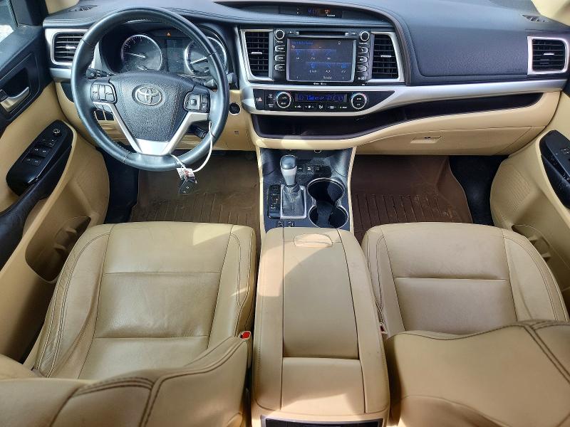 2015 Toyota Highlander მანქანა იყიდება აუქციონზე, vin: 5TDJKRFHXFS220770, აუქციონის ნომერი: 68838016