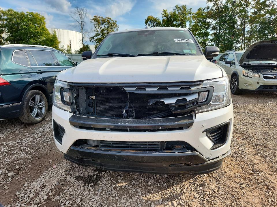 70598966 :رقم المزاد ، 1FMJU2AT3JEA60660 vin ، 2018 Ford Expedition مزاد بيع