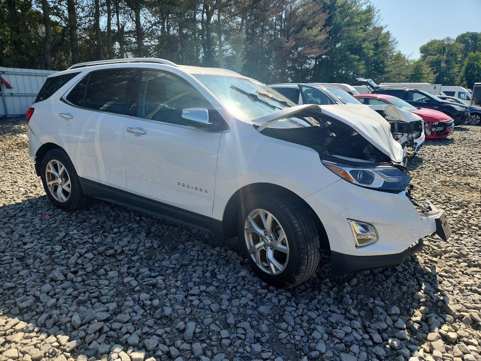 Продажа на аукционе авто 2018 Chevrolet Equinox, vin: 2GNAXVEV4J6326899, номер лота: 69435596
