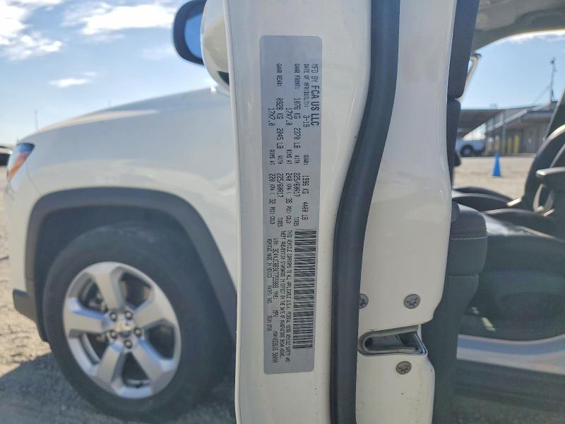 67150356 :رقم المزاد ، 3C4NJCBB3KT755989 vin ، 2019 Jeep Compass مزاد بيع