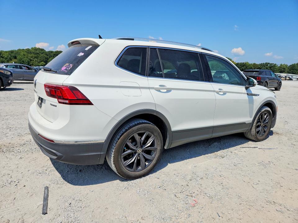 Продажа на аукционе авто 2024 Volkswagen Tiguan, vin: 3VV2B7AX7RM032964, номер лота: 67858266