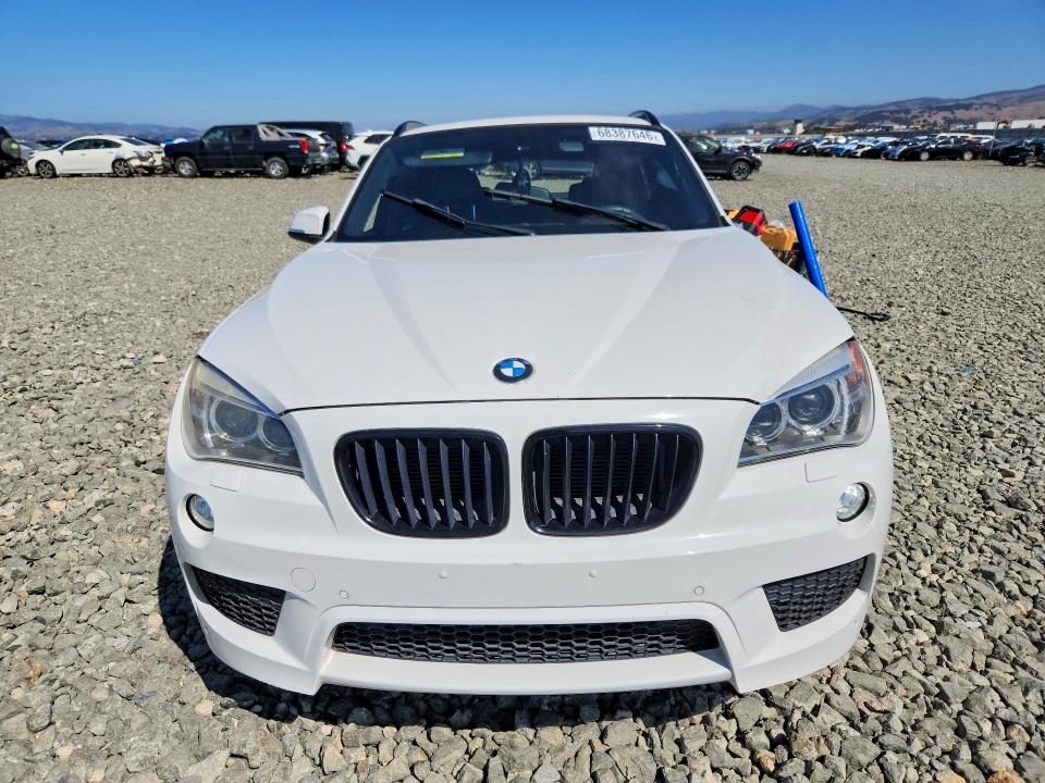 2015 Bmw X1 მანქანა იყიდება აუქციონზე, vin: WBAVM5C57FVV93637, აუქციონის ნომერი: 68387646