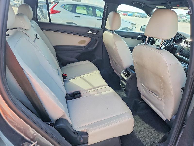67316736 :رقم المزاد ، 3VV3B7AX4LM146478 vin ، 2020 Volkswagen Tiguan مزاد بيع