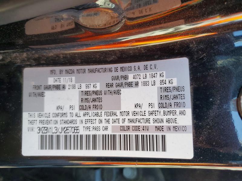 67545326 :رقم المزاد ، 3MZBN1L3XJM267065 vin ، 2018 Mazda 3 مزاد بيع