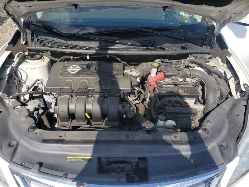 2015 Nissan Sentra მანქანა იყიდება აუქციონზე, vin: 3N1AB7AP9FL665660, აუქციონის ნომერი: 67727536