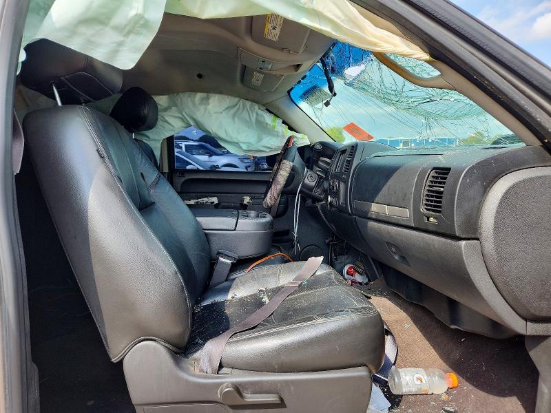 67730976 :رقم المزاد ، 3GCPKSE76DG125645 vin ، 2013 Chevrolet Silverado مزاد بيع
