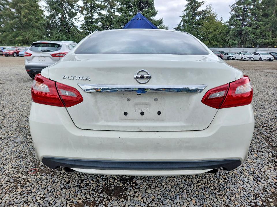Продажа на аукционе авто 2018 Nissan Altima, vin: 1N4AL3AP7JC275198, номер лота: 68840916
