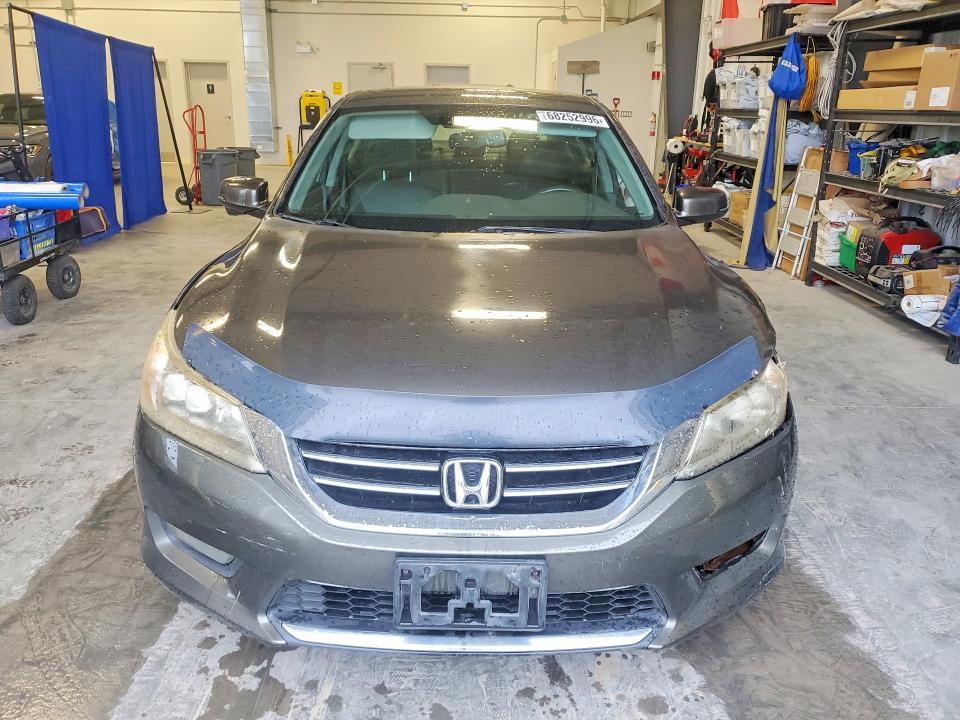 2014 Honda Accord მანქანა იყიდება აუქციონზე, vin: 1HGCR3F93EA800272, აუქციონის ნომერი: 68252996