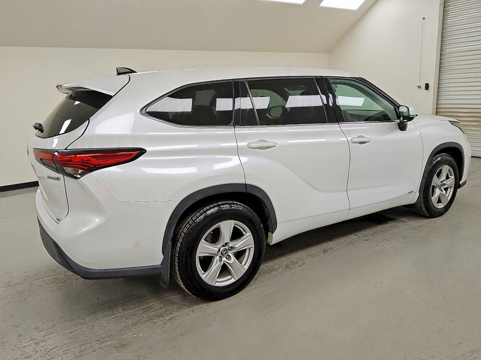 70602856 :رقم المزاد ، 5TDBBRCH5NS544202 vin ، 2022 Toyota Highlander مزاد بيع