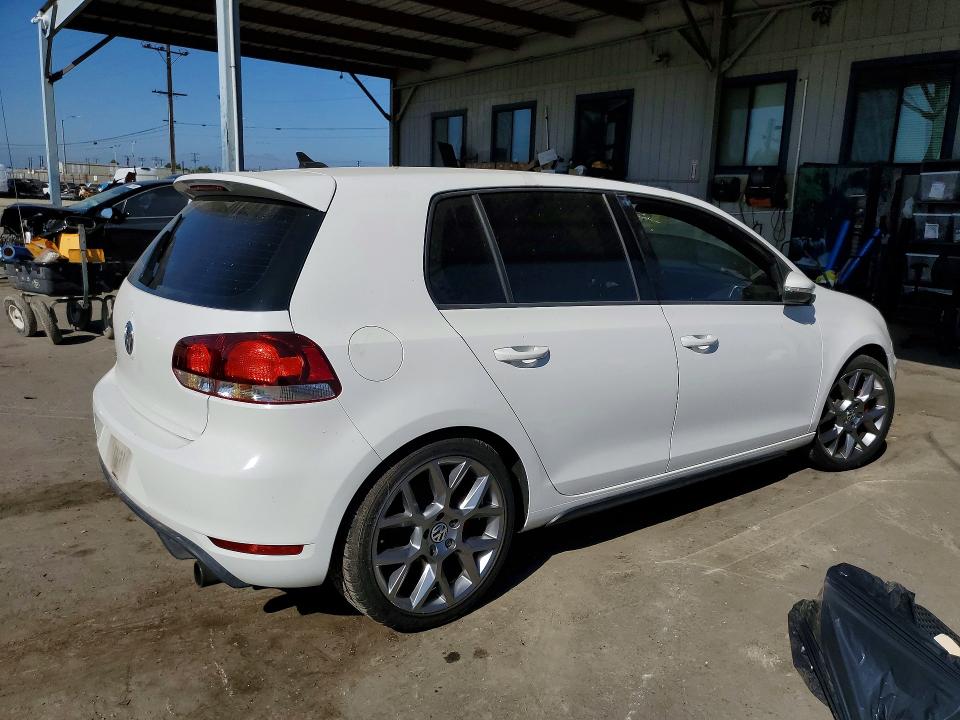 2013 Volkswagen Gti მანქანა იყიდება აუქციონზე, vin: WVWHD7AJ0DW013938, აუქციონის ნომერი: 68658046