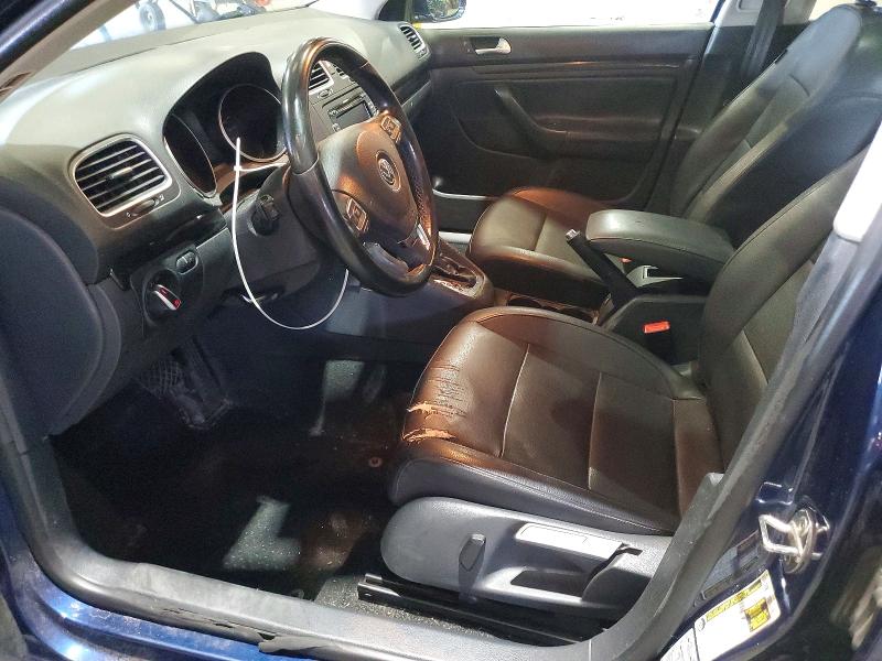 68421236 :رقم المزاد ، 3VWPX7AJ2CM623550 vin ، 2012 Volkswagen Jetta مزاد بيع
