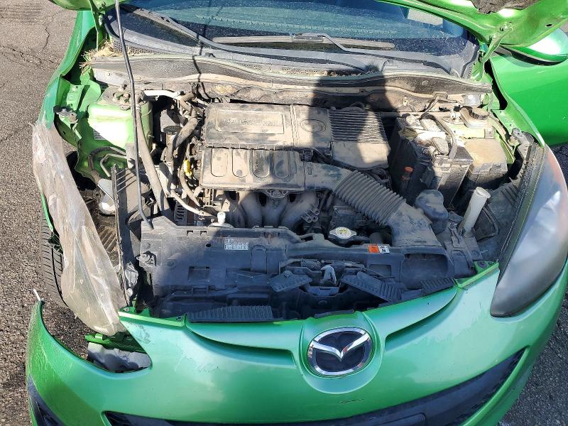 69435826 :رقم المزاد ، JM1DE1HZ5B0124733 vin ، 2011 Mazda Mazda2 مزاد بيع
