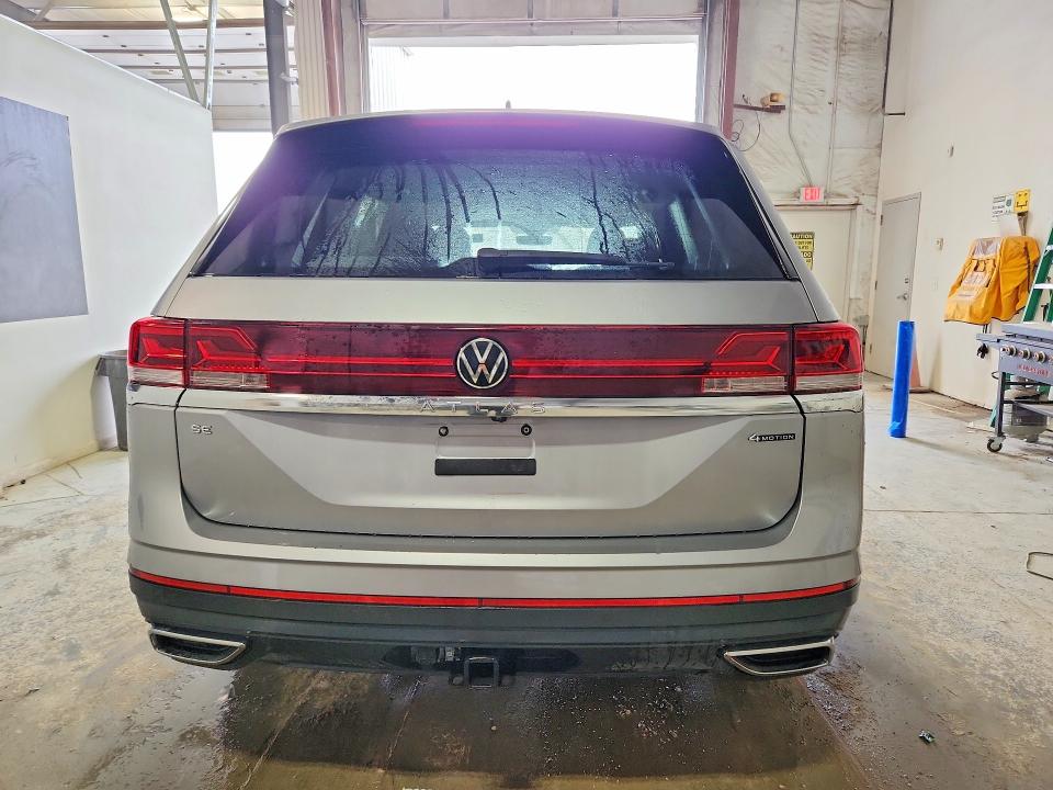 70307966 :رقم المزاد ، 1V2HR2CA7RC582388 vin ، 2024 Volkswagen Atlas مزاد بيع