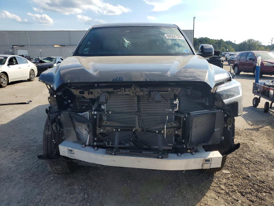 Продажа на аукционе авто 2026 Toyota Tundra, vin: 5TFJA5DBXTX424016, номер лота: 68564126
