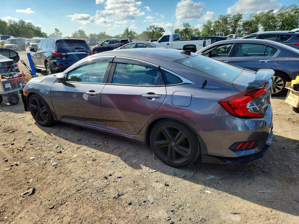 68682606 :رقم المزاد ، 2HGFC2F50GH555554 vin ، 2016 Honda Civic مزاد بيع