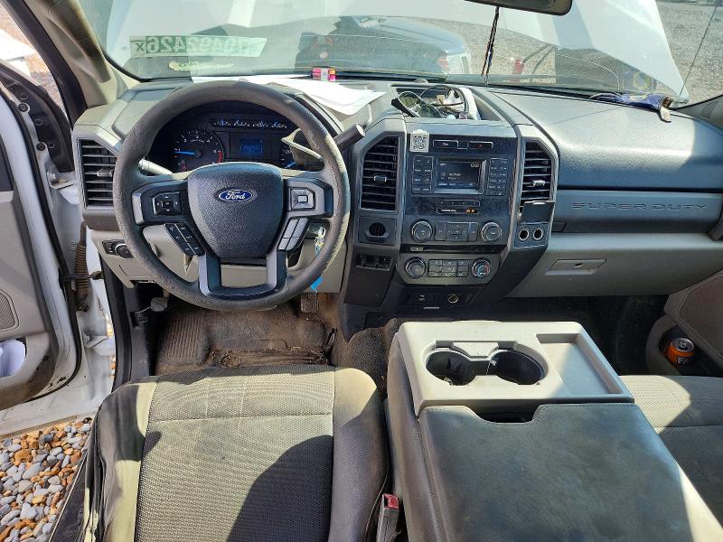 70492426 :رقم المزاد ، 1FD0W5GY5JEC52110 vin ، 2018 Ford F550 مزاد بيع