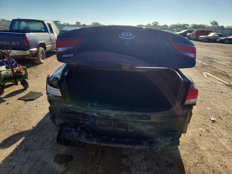 2020 Kia Rio მანქანა იყიდება აუქციონზე, vin: 3KPA24AD9LE353632, აუქციონის ნომერი: 68560366