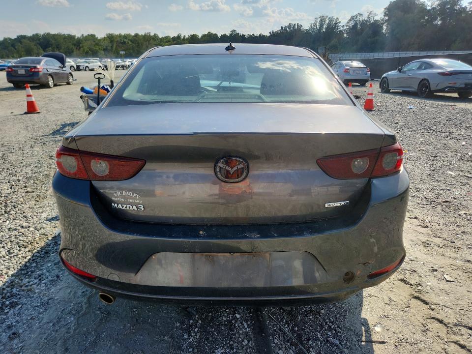70173726 :رقم المزاد ، 3MZBPADL4KM111596 vin ، 2019 Mazda 3 مزاد بيع