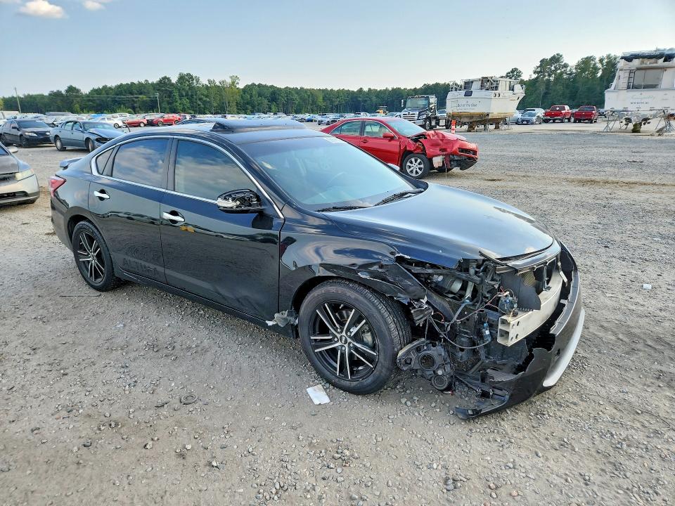 2013 Nissan Altima მანქანა იყიდება აუქციონზე, vin: 1N4AL3AP2DN539209, აუქციონის ნომერი: 68891626