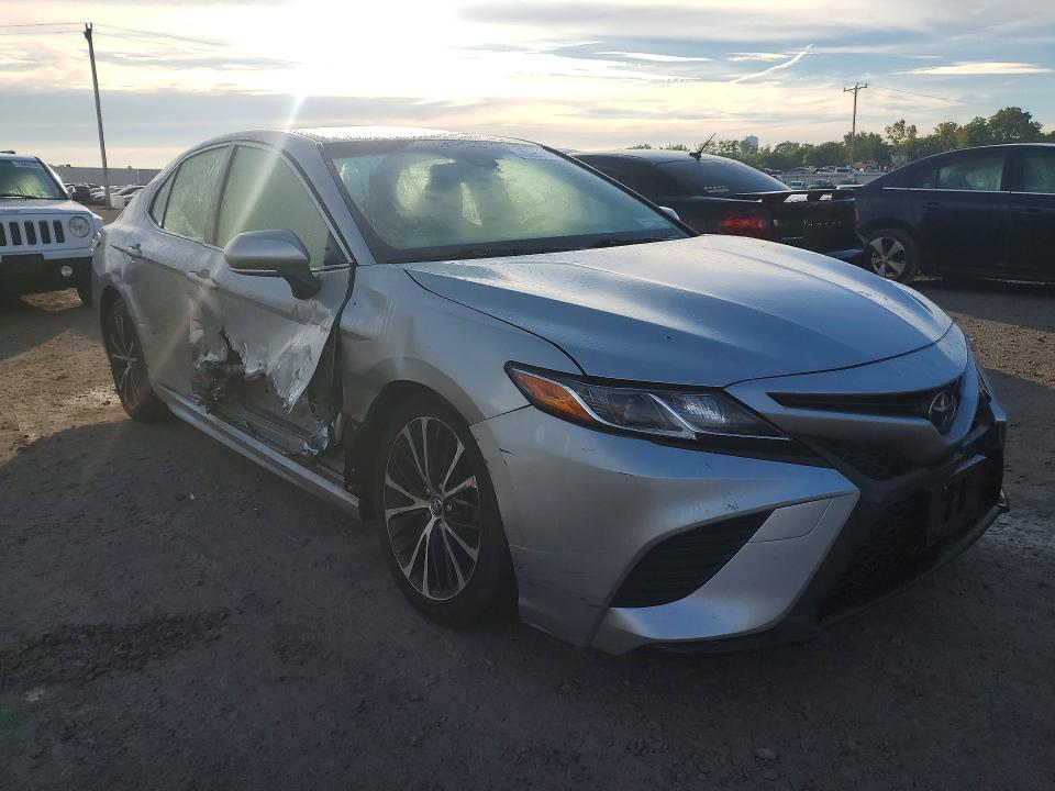 Продаж на аукціоні авто 2018 Toyota Camry, vin: JTNB11HK9J3051364, номер лоту: 70953366