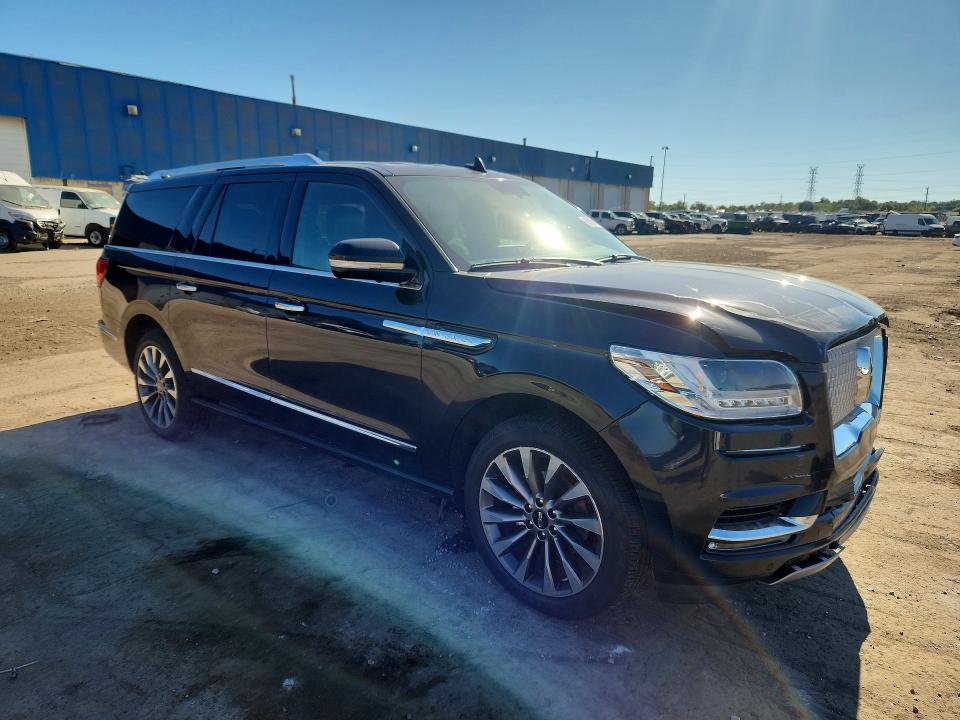 Продажа на аукционе авто 2019 Lincoln Navigator, vin: 5LMJJ3JT9KEL06933, номер лота: 69985116