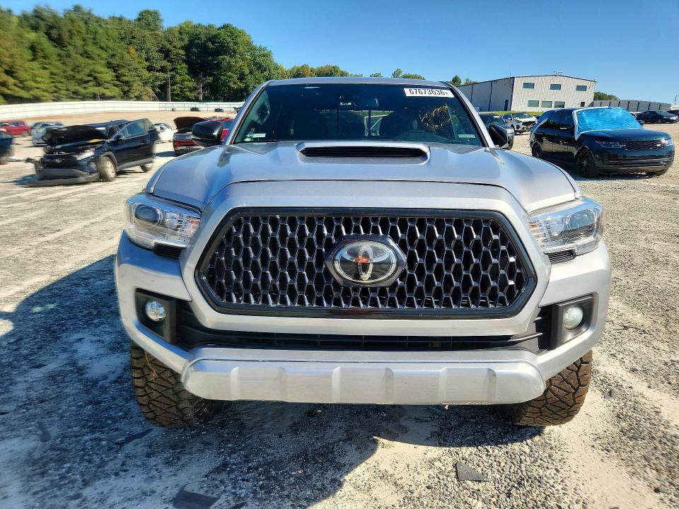 Продажа на аукционе авто 2018 Toyota Tacoma, vin: 3TMCZ5AN9JM126690, номер лота: 67673636