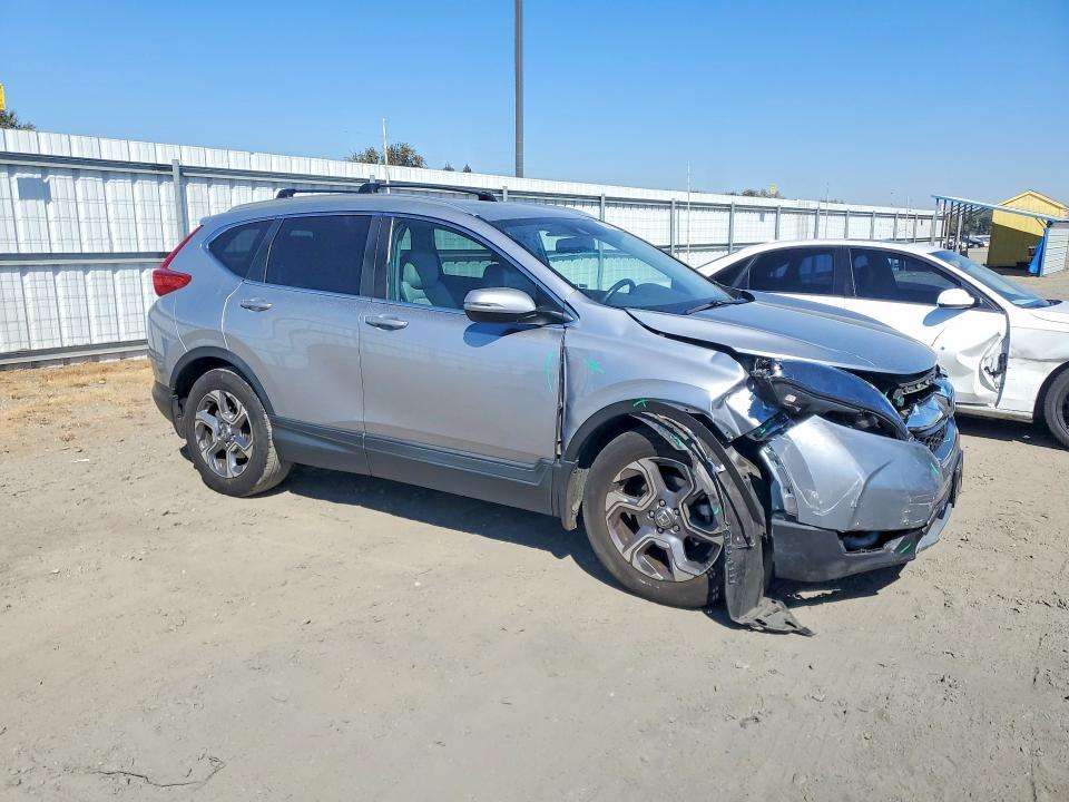 Продаж на аукціоні авто 2017 Honda Cr-v, vin: 7FARW1H80HE045429, номер лоту: 68240156