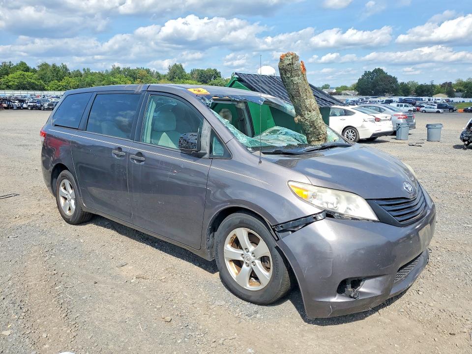 Aukcja sprzedaży 2012 Toyota Sienna, vin: 5TDZK3DCXCS273665, numer aukcji: 67659576