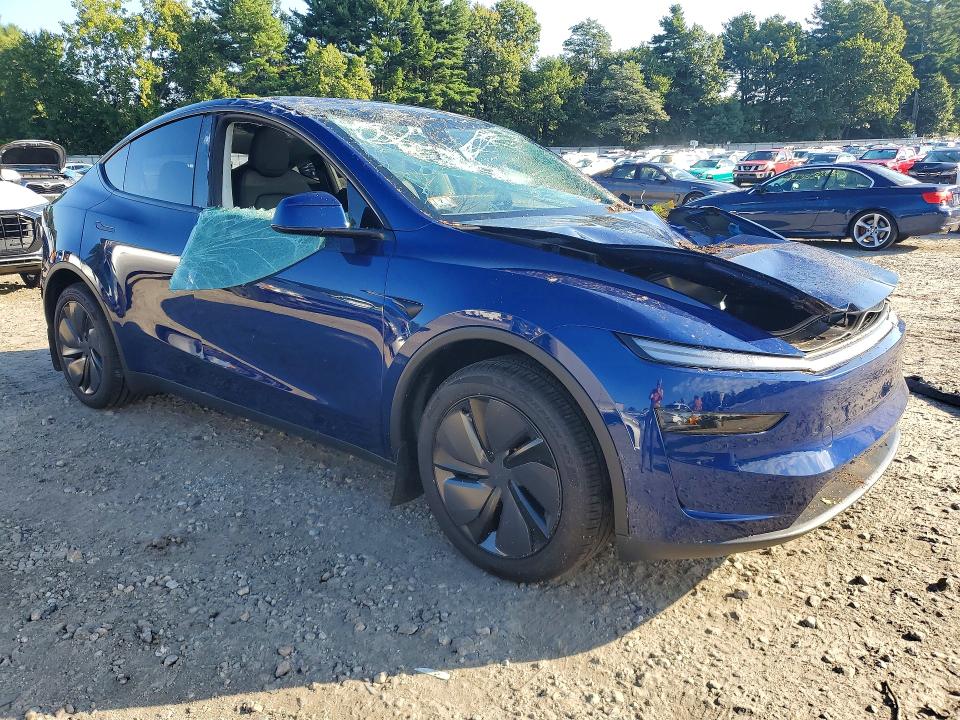 2026 Tesla Model Y მანქანა იყიდება აუქციონზე, vin: 7SAYGDEE2TA442780, აუქციონის ნომერი: 67773526