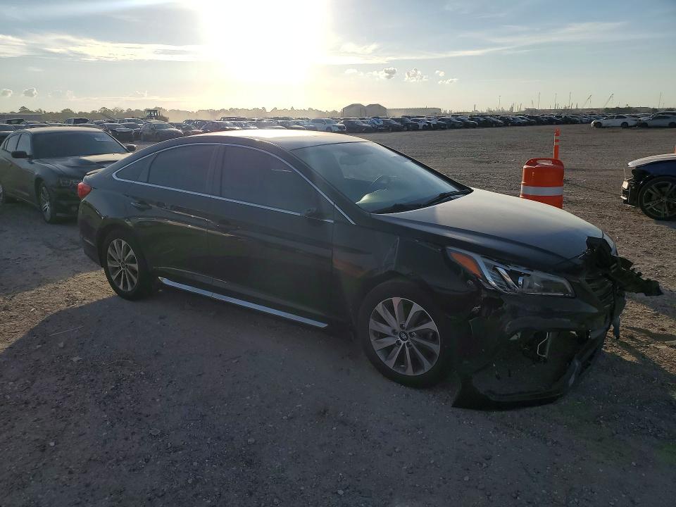 2017 Hyundai Sonata მანქანა იყიდება აუქციონზე, vin: 5NPE34AFXHH571453, აუქციონის ნომერი: 70947476