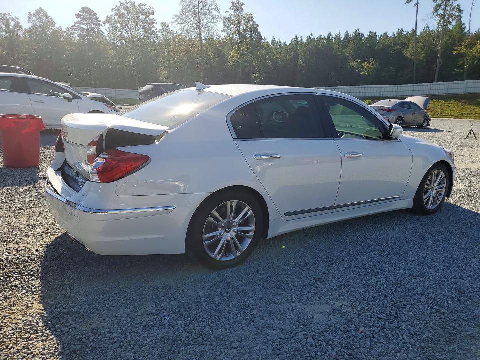 Продажа на аукционе авто 2012 Hyundai Genesis, vin: KMHGC4DF3CU174682, номер лота: 68738976