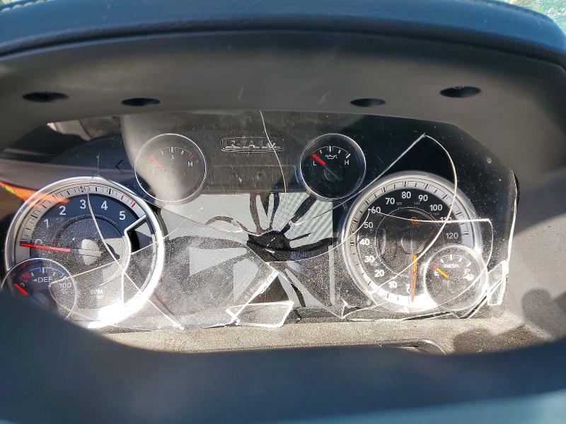 70221016 :رقم المزاد ، 1C6RR7NM2JS252993 vin ، 2018 Ram 1500 مزاد بيع