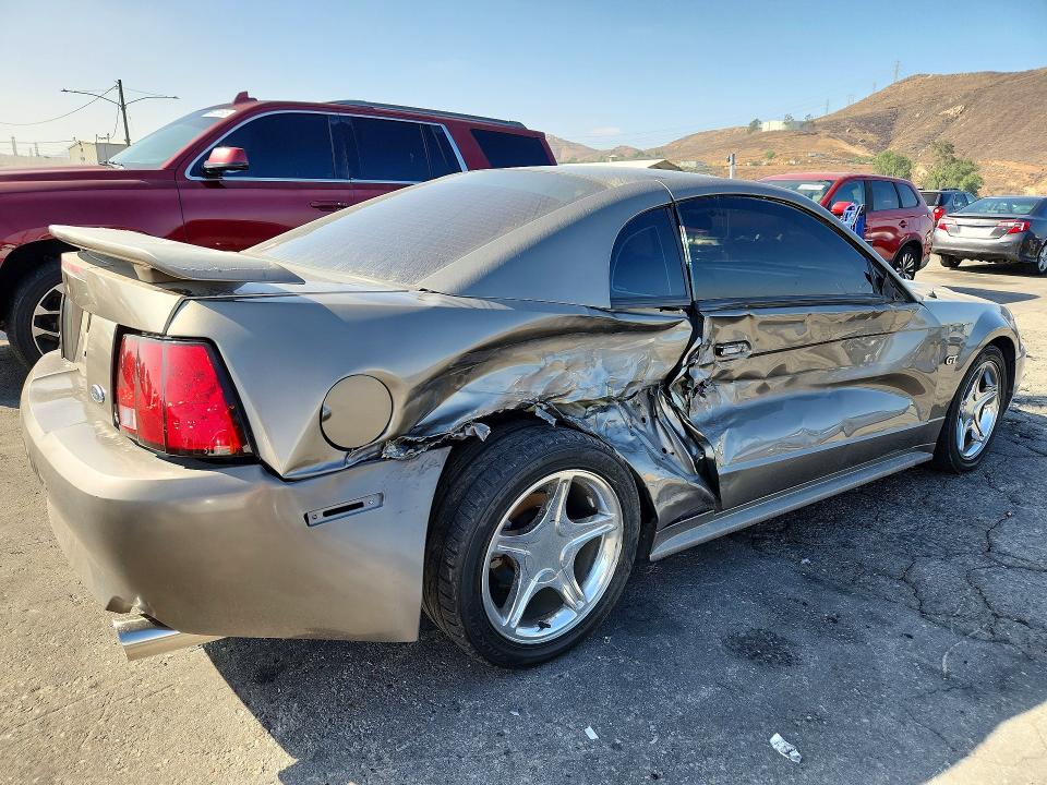 Продажа на аукционе авто 2001 Ford Mustang, vin: 1FAFP42X71F208887, номер лота: 69710536