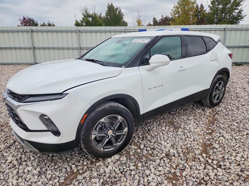 2026 Chevrolet Blazer მანქანა იყიდება აუქციონზე, vin: 3GNKBCR45TS141404, აუქციონის ნომერი: 70950256