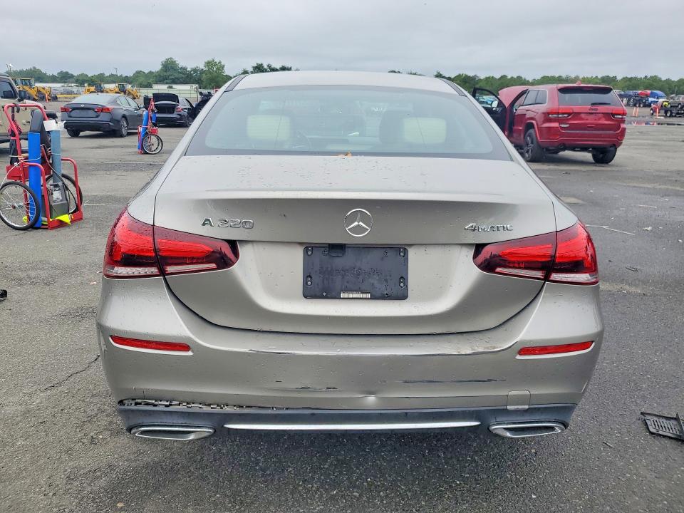 2019 Mercedes-benz A მანქანა იყიდება აუქციონზე, vin: WDD3G4FB6KW026553, აუქციონის ნომერი: 67177196