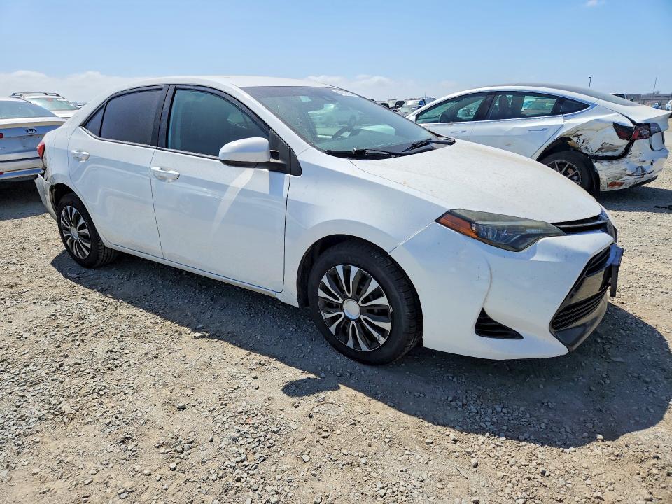 2018 Toyota Corolla მანქანა იყიდება აუქციონზე, vin: 5YFBURHE6JP765822, აუქციონის ნომერი: 68828076