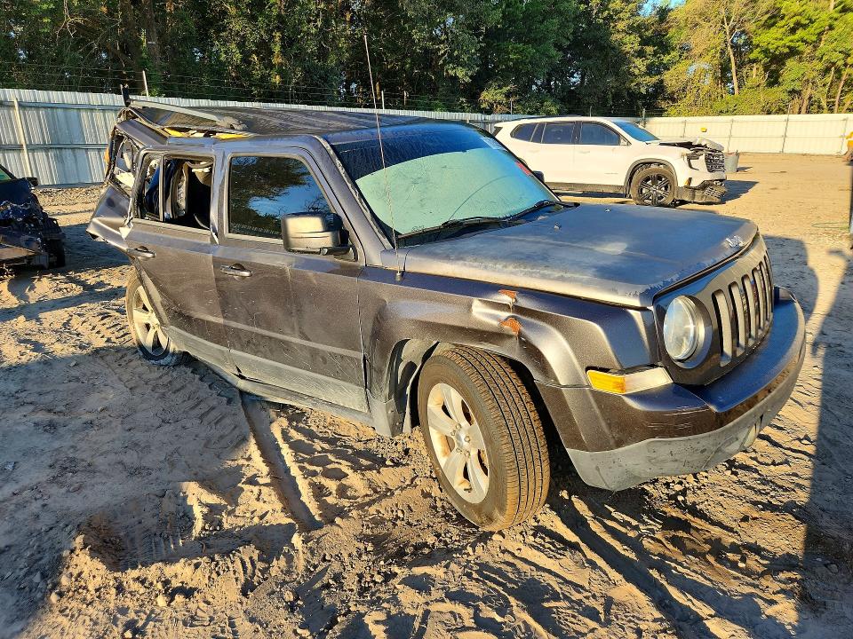 67156356 :رقم المزاد ، 1C4NJRFB2FD269554 vin ، 2015 Jeep Patriot مزاد بيع
