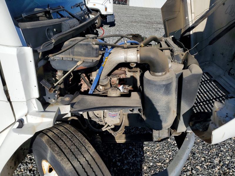 Продажа на аукционе авто 2000 Freightliner Fl70, vin: 1FV6HFBA2YHB99603, номер лота: 68026626