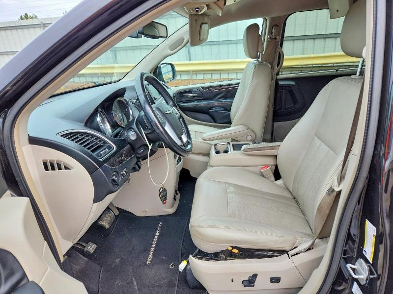 69452746 :رقم المزاد ، 2C4RC1CGXCR300670 vin ، 2012 Chrysler Town & Country مزاد بيع