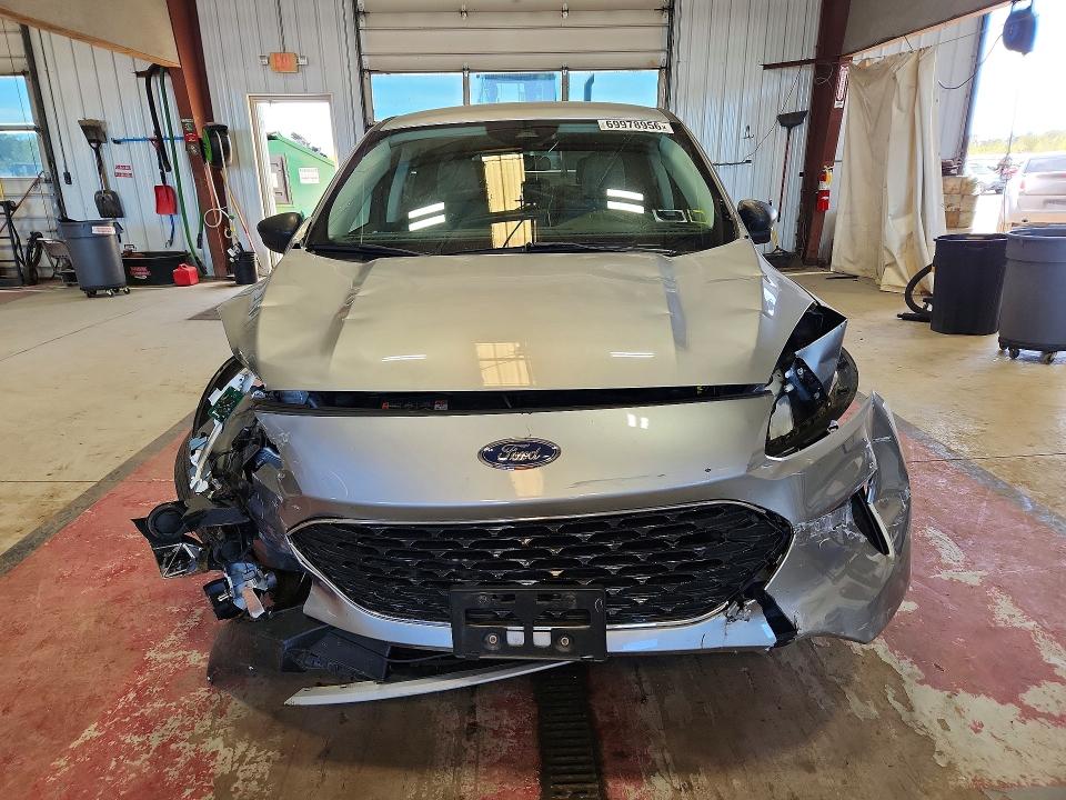 69978956 :رقم المزاد ، 1FMCU9G67NUC00028 vin ، 2022 Ford Escape مزاد بيع