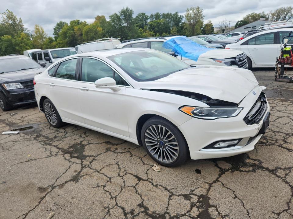 Продажа на аукционе авто 2017 Ford Fusion, vin: 3FA6P0T9XHR243526, номер лота: 70038346